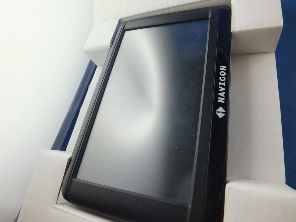 NAVIGON 40 Easy DEutschland Frankreich Greace Holland Navigation Navi OVP Map EU - Bild 2 von 4