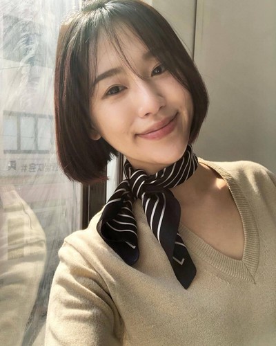 100% Silk 20" /53cm small Square Flower Scarf Women neckerchief Wrap floral - Picture 54 of 57