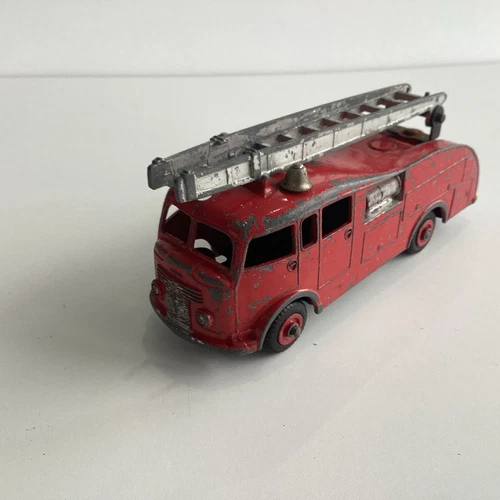 Vintage Dinky Supertoys Fire Engine No955 Made In England By Meccano Ltd