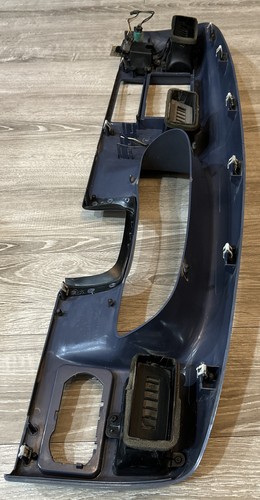 1999-2004 Ford F250 F350 Dash Cluster Bezel F81B-250/700-44D70 - Picture 11 of 18