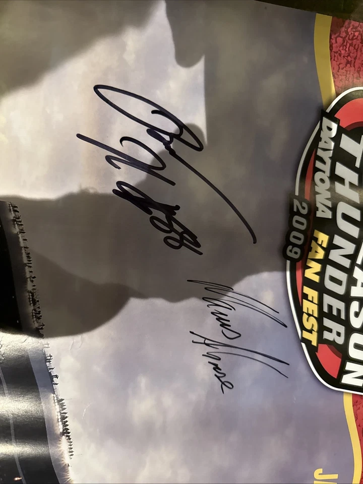 Póster autografiado Daytona Preseason Thunder 2009 Dale Jr & Ambrose Foto 3 de 3