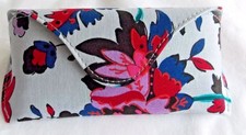 Vera Bradley VINEYARD FLORAL Hard shell eyeglass case NEW WITH TAG
