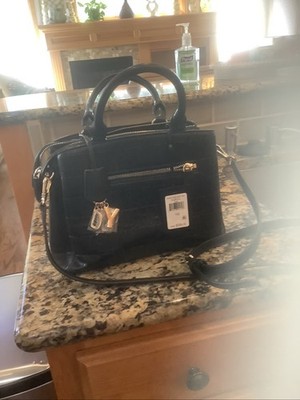 DKNY Womens Leather Crossbody Bag Black