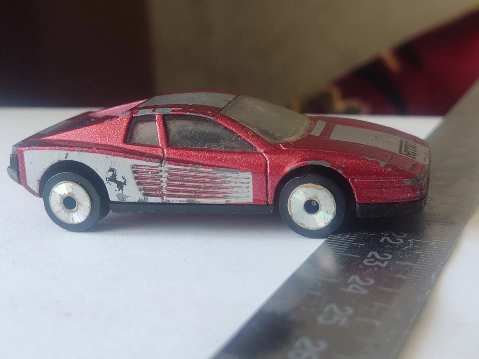 Matchbox Ferrari Testarossa Red Diecast Car, Macao, 1986, 1:59 Vintage Retro Car - Image 3 of 4