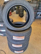 (1) Arroyo 285/45/22 Tire Tires