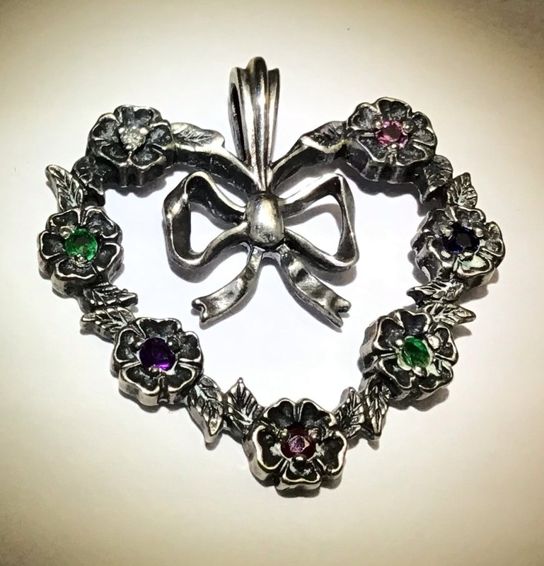Vintage Franklin Mint 82 Sterling Silver Multi Gemstone Heart Pendant