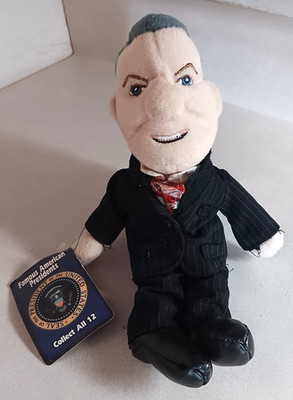 RONALD REAGAN PLUSH FAMOUS AMERICAN PRESIDENTS DOLL BEAN BAG K & K