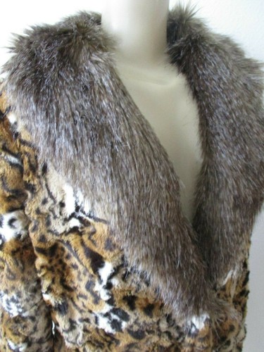 ADRIENNE LANDAU ANIMAL DESIGN LONG SLEEVE FAUX FUR COAT SIZE L - NWT - Picture 8 of 9