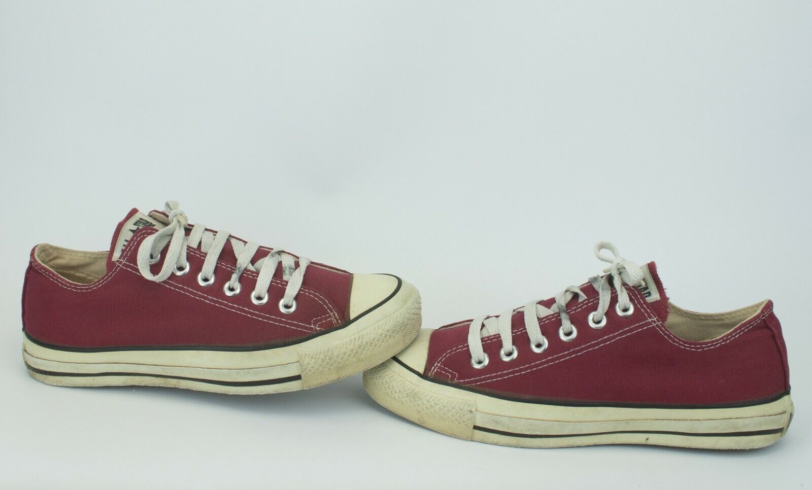 VTG s Converse All Star Low Top Chuck Taylor Ms 5 1   Gem