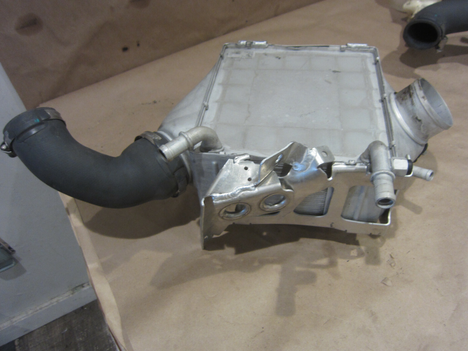 McLaren 570S - LH Turbo Intercooler - PN 13F0302CP