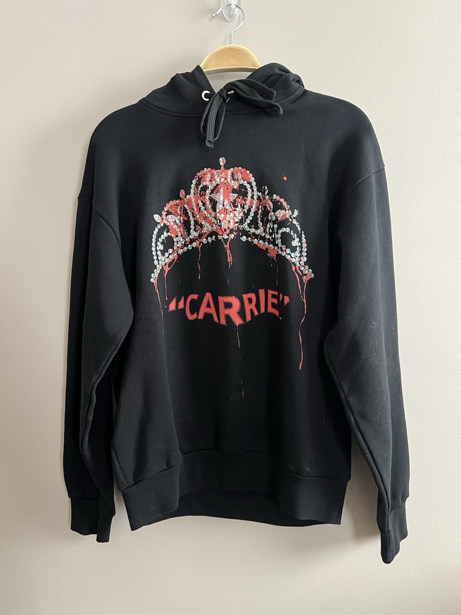 中町兄妹 中町綾 着用 JW ANDERSON Carrie Poster Hoodie JW Anderson Black Carrie Poster Hoodie JW Anderson