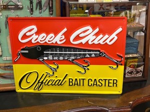 "CREEK CHUB LURES" EMBOSSED METAL ADVERTISING SIGN, (20"x 14") NICE SIGN