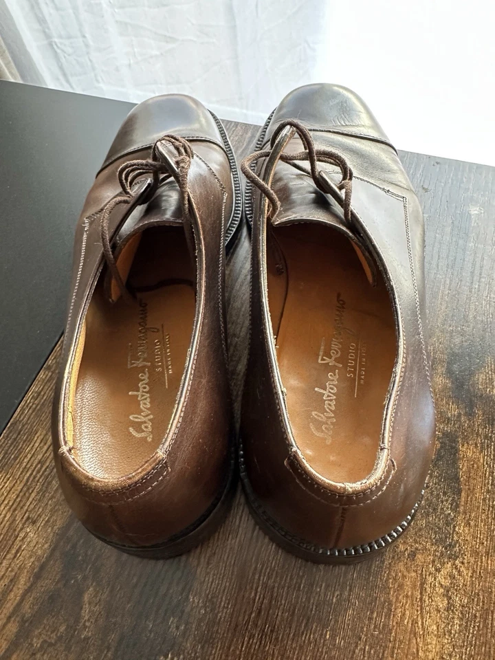 Zapatos para hombre Salvatore Ferragamo - talla 8,5 (cuero marrón) Foto 2 de 4