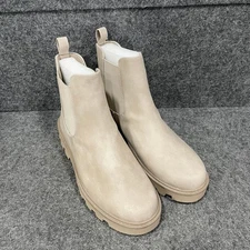 DIRTY LAUNDRY Pepe Chelsea Boot Women's Size US 8.5 Light Grey