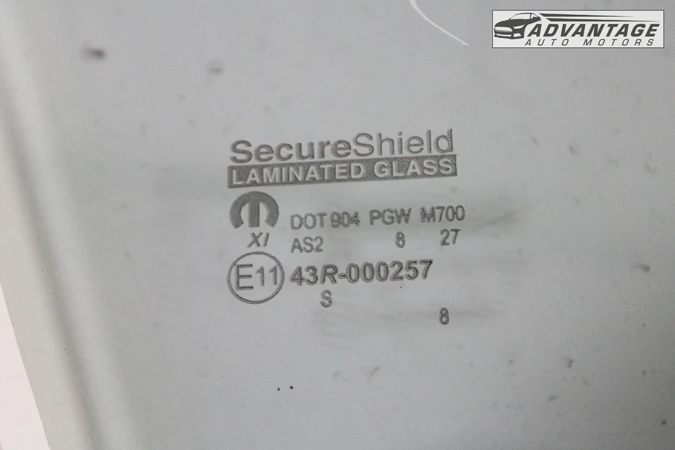 Dodge Charger 2011-2023 puerta lateral del pasajero delantero derecho ventana vidrio OEM Foto 3 de 4
