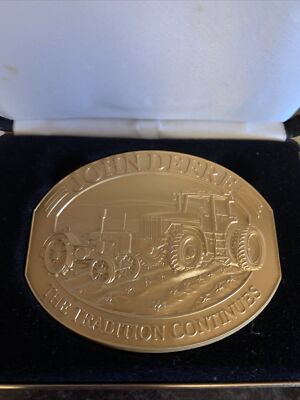 John Deere 8400 & D Tractors 1995 Promac Belt Buckle Tradition Continues jd Lt E