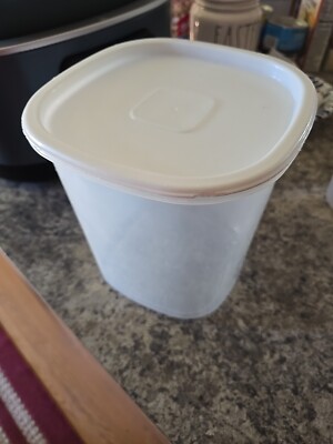 アメリカ ヴィンテージ Rubbermaid ラバーメイド きのこ　キャニスター Vintage Rubbermaid Servin' Saver 21 Cup Food Canister Container #7