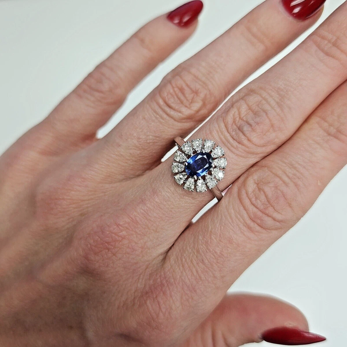 Sapphire cheap starburst ring