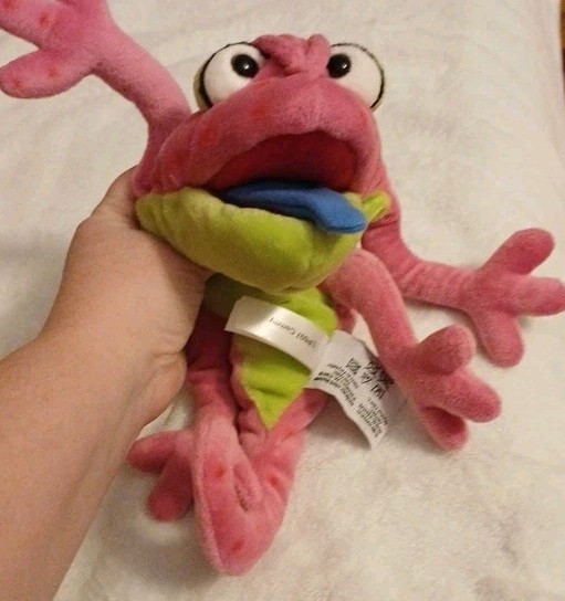 Thin Air Brands Living Puppets Cammy The Pink Chameleon Plush Hand Puppet