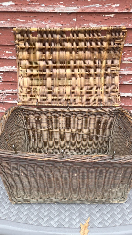 Antiguo baúl cúpula superior mimbre ratán pieza rara grande Foto 4 de 4