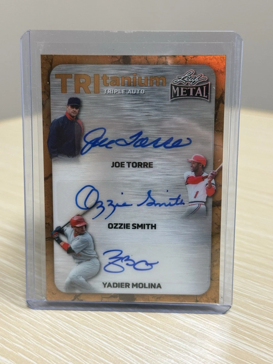 25+ Leaf Ozzie Smith Autographed Baseball Sports Trading Cards