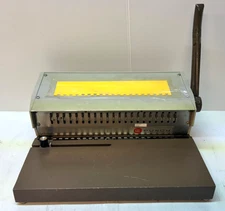 GBC General Binding Corporation 287PM Manual Punch T0990
