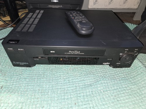 VHS PLAYER (FOR PARTS ONLY) MITSUBISHI VCR 