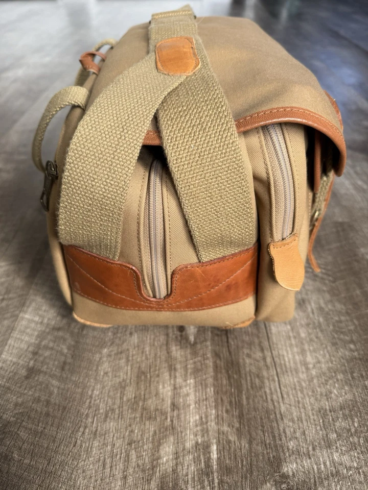 Billingham 335 Bolso para Cámara Bolso de Transporte/Hombro Caqui Lona con Borde de Cuero Tostado Foto 2 de 4