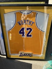James Worthy signed  Lakers Jersey Jsa Coa