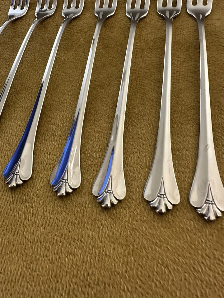 Juego de 7 tenedores de cóctel Oneida Community FLAUTA REAL acero inoxidable usados en excelente estado Foto 4 de 4