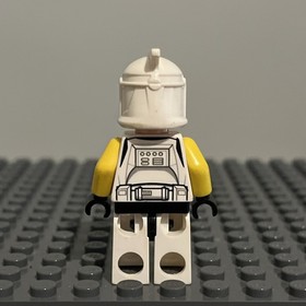 LEGO Star Wars Clone Trooper Commander Minifigure Phase 1 75019 AT-TE sw0481 2D