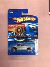 Hot Wheels Chrysler 300C Hemi 1:64 Diecast Silver First Editions Unopened Box