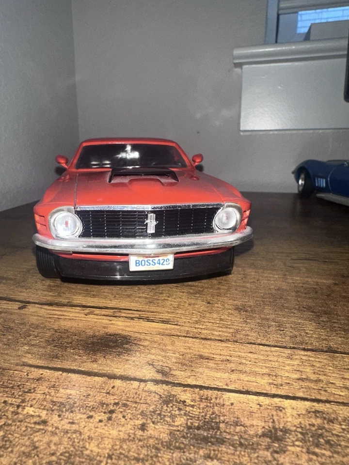 Ford Mustang Boss 429 1970 American Muscle 1:18 diecast Ertl Calypso Coral Foto 3 de 4