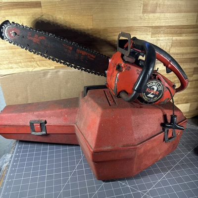 #ad Vintage HOMELITE Super 2 Chainsaw W Bar amp; Case Made In USA For Parts Restore $98.50