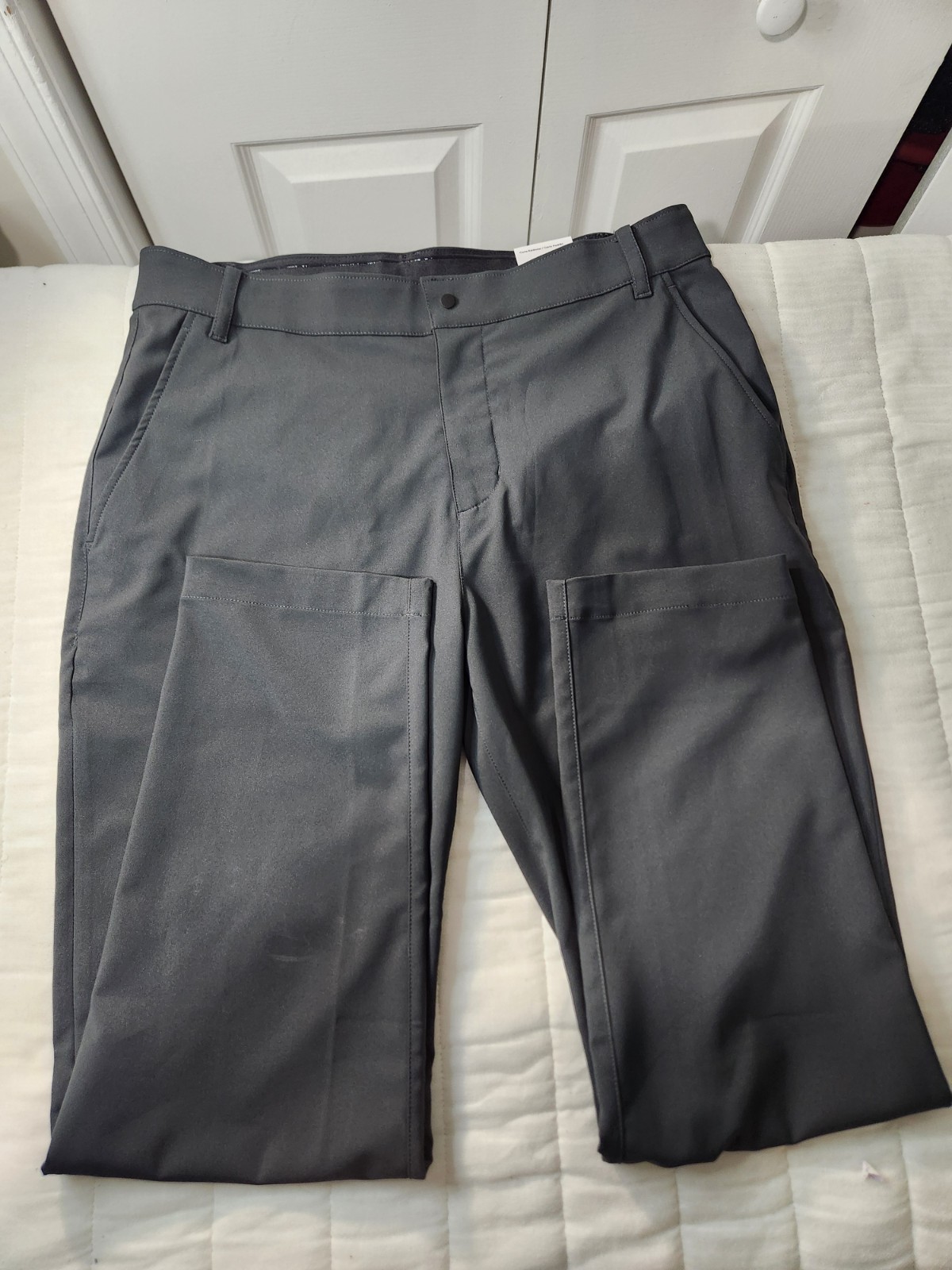 Nike Dri-Fit Men’s Size 34x32  Standard Fit Golf Pants thumbnail 12