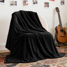 Fleece Blanket Throw XL for Bed Couch, 3D Jacquard Decorative Black Throw, So...