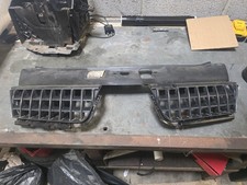 Renault Clio Mk2 172 / 182 2.0 16v Front Bumper Upper Grille Grill