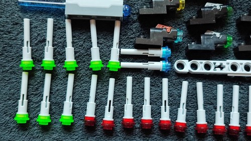 LEGO Projectile Launcher Blaster Missile Rocket Weapon Flick Fire Pieces Bundle - Picture 6 of 7