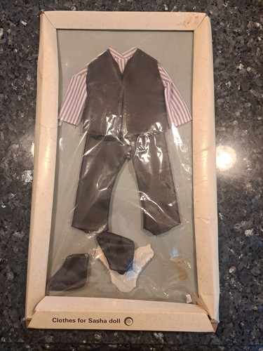 BRANDNEUES Kleidungsset für Sasha Baby Puppe komplettes Outfit Vintage #4-404 - Bild 1 von 12