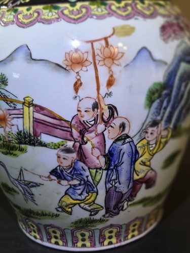 14" Qianlong Reign Mark - Chinese Porcelain Vase - Features Children Playing - Picture 2 of 12