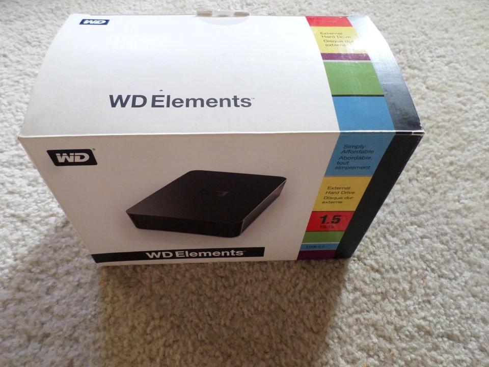 WD Elements 1.5TB USB 2.0 3.5" Desktop External Hard Drive WDBAAU0015HBK - Image 2 of 4