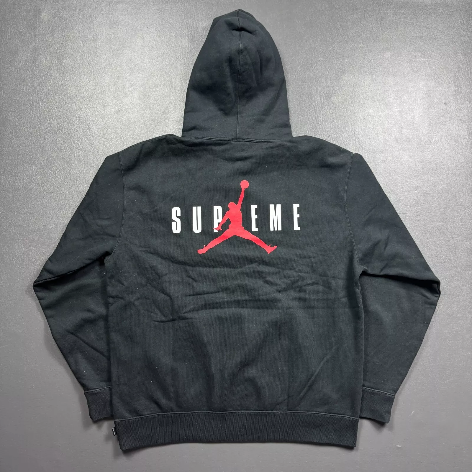 Pull à capuche noir Supreme x Jordan 100% authentique taille L homme