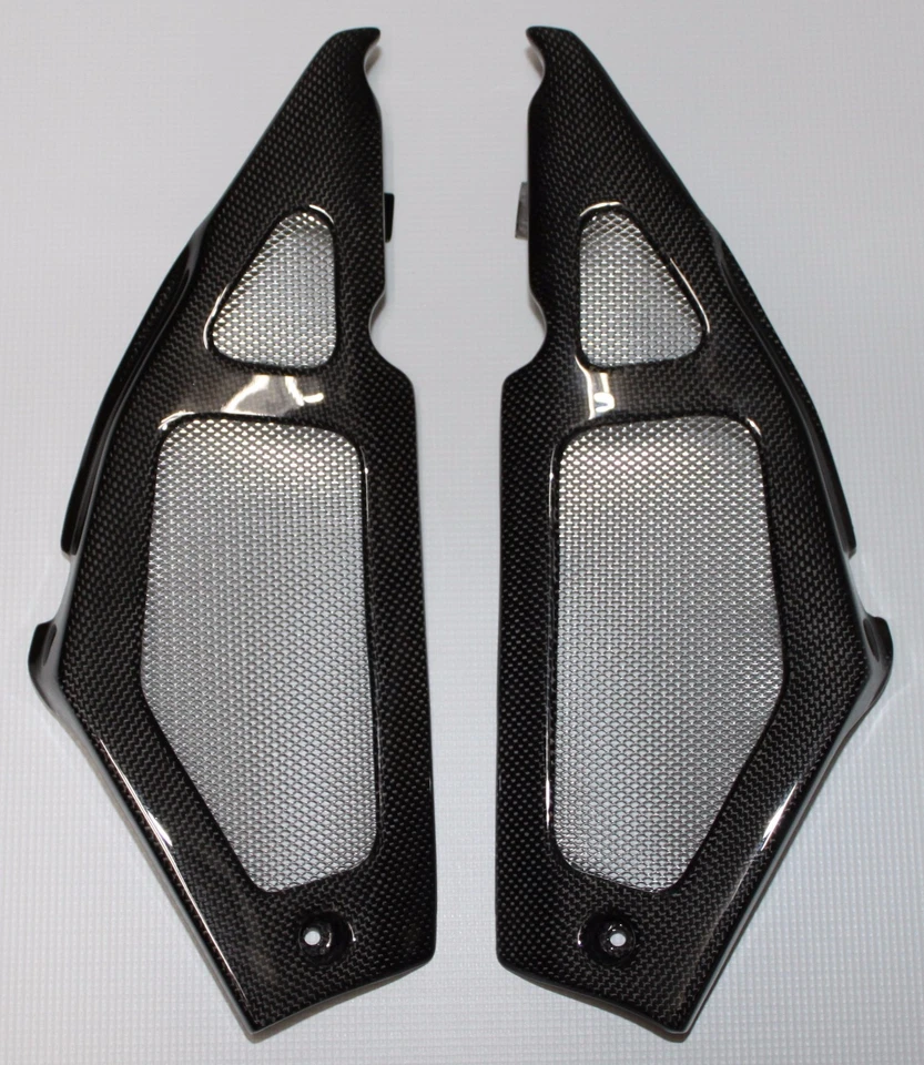 Carbon Fiber Tank Side Panels for Aprilia (RSV Tuono 02-05) (RSV Mille 01-03) - Image 2 of 4