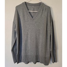 Lou Grey Sweatshirt Pullover Gray Long Sleeve V Neck NWT Womens Extra Small