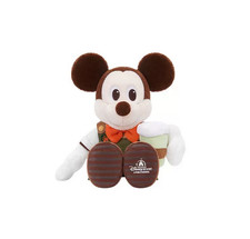 2026 Shanghai Disney Exclusive Mickey Mouse Cute Plush Doll Ages 13 New