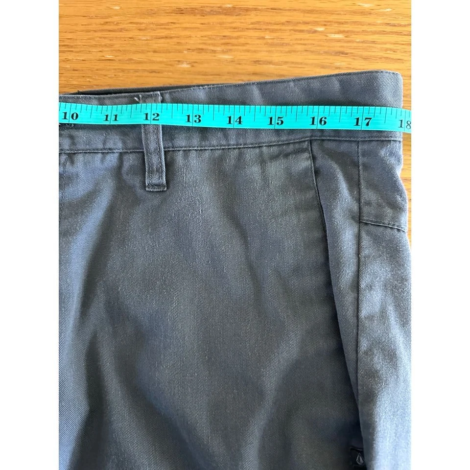 Volcom Short Men's Size 36 - Image 4 of 4