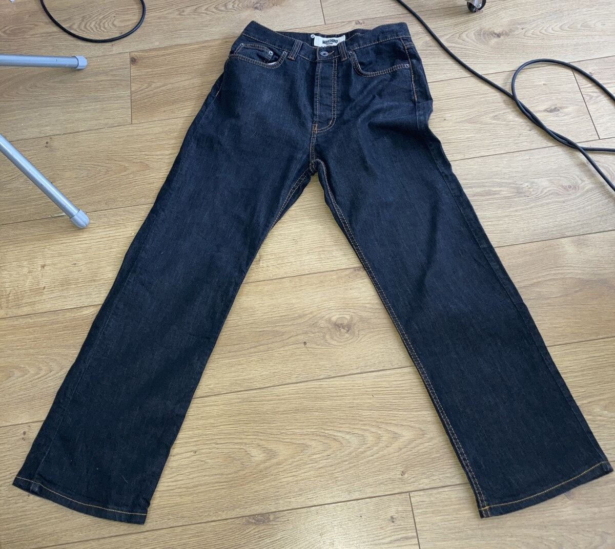 MOSCHINO VINTAGE DARK BLUE VINTAGE JEANS - SIZE 30 10