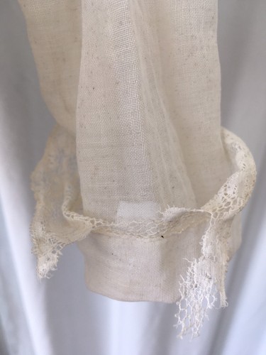 Antique Victorian embroidered blouse with elastic waist - Picture 4 of 12