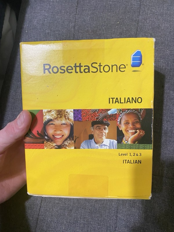 Rosetta Stone Italian V4 Totale Level 1, 2 and 3 Set by Rosetta Stone Staff