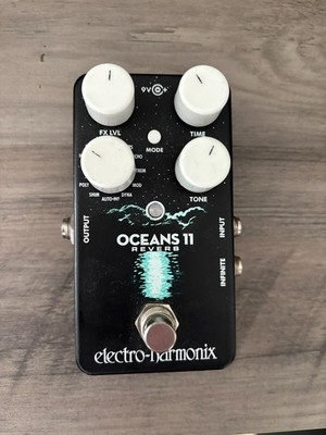 Electro Harmonix Oceans 11 Reverb Pedal